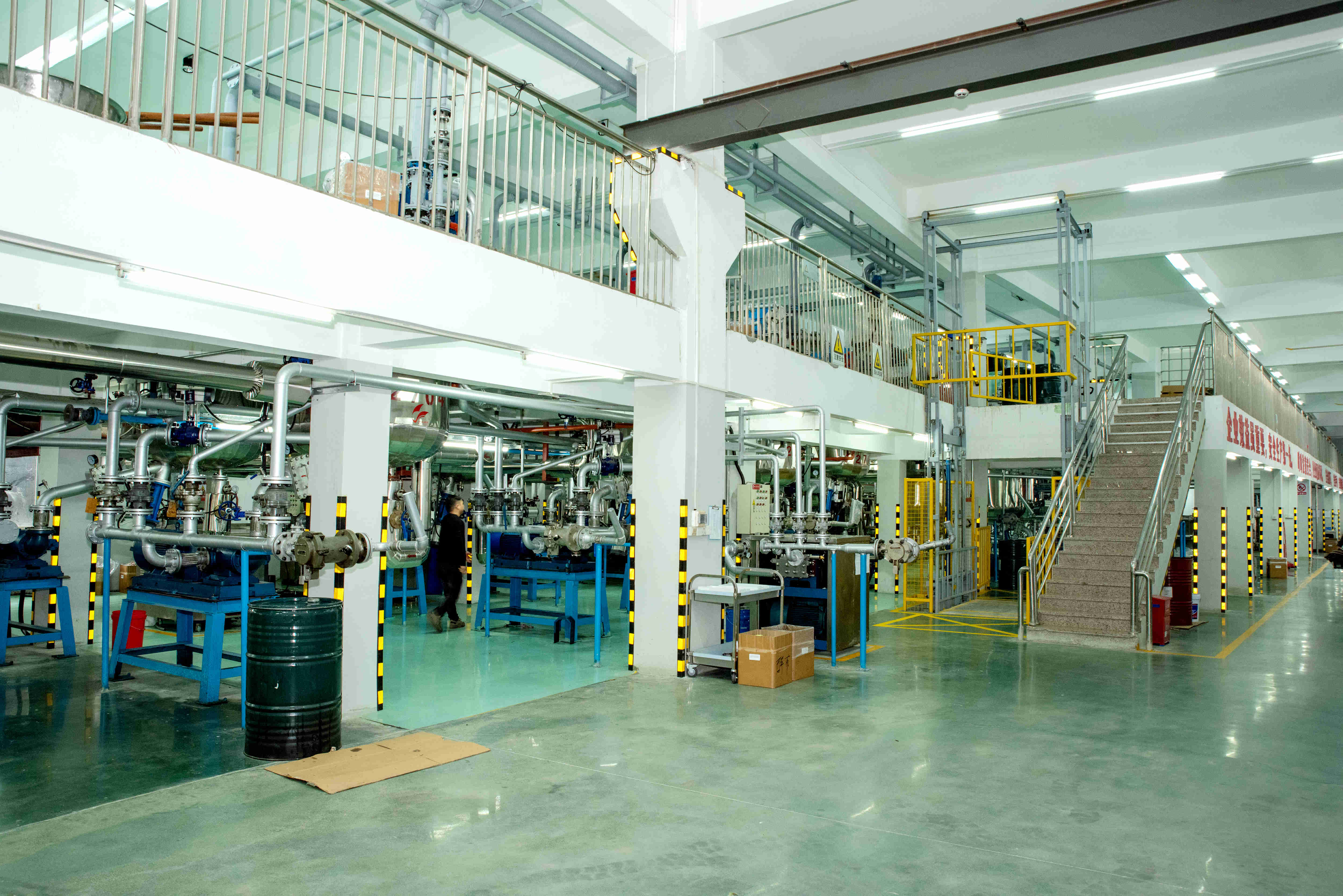 國內外領先的全自動国产成人午夜脂生產設備